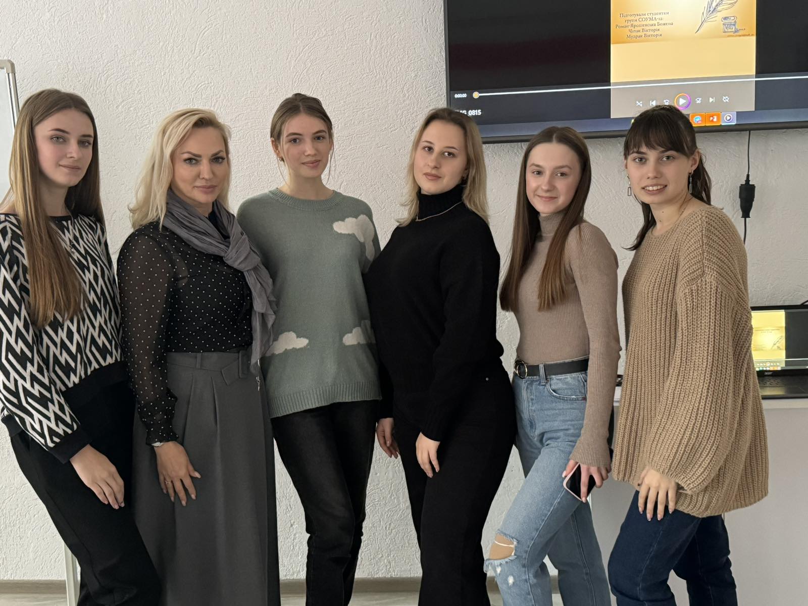 Щиро дякуємо керівнику соціолінгвістичної практики кандидату філологічних наук, доценту Савчин Тетяні Олександрівні